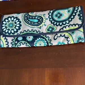 NWOT Thirty-one clutch/bag, large size 13”X6,” paisley print, Velcro closure